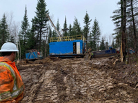 Drilling in mud